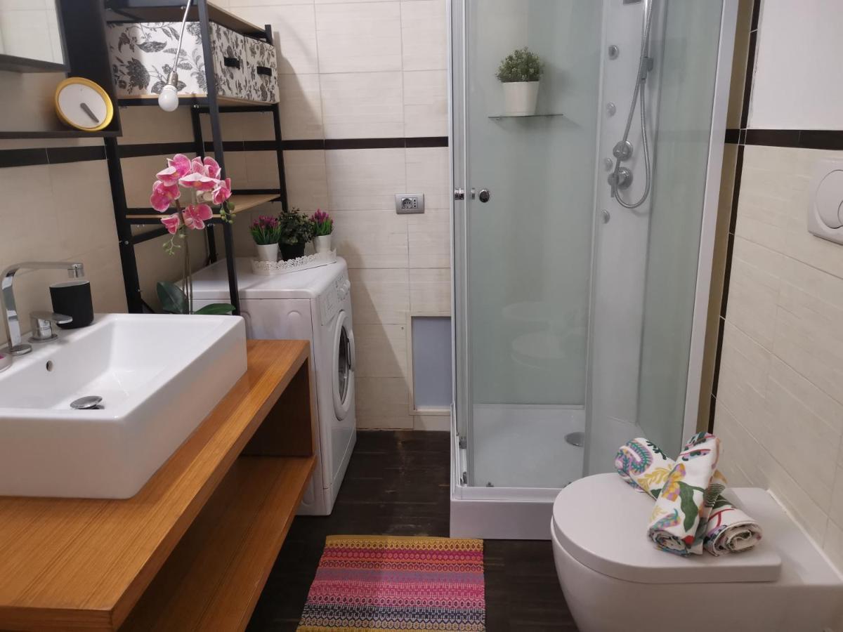 Bnbook Trilo Mind Rho Trilocale Con 2 Camere E 2 Bagni ภายนอก รูปภาพ